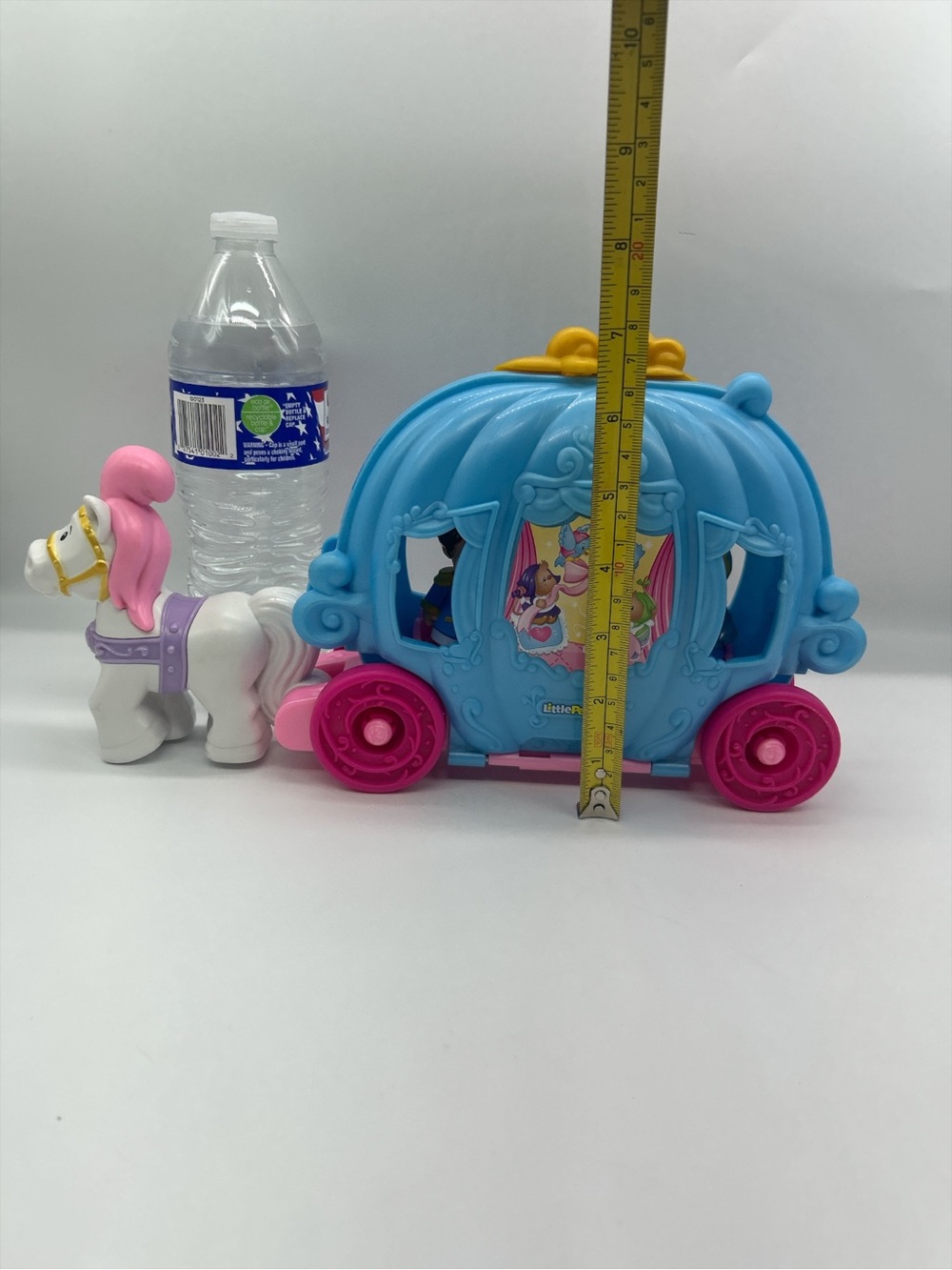 Fisher-Price Little People Disney Princess Cinderella’s Dancing Carriage Coach - Picture 5 of 13